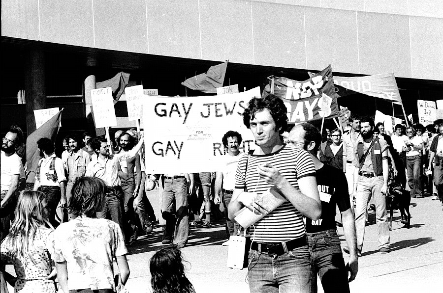 1976 Fourth Annual Conference, Toronto